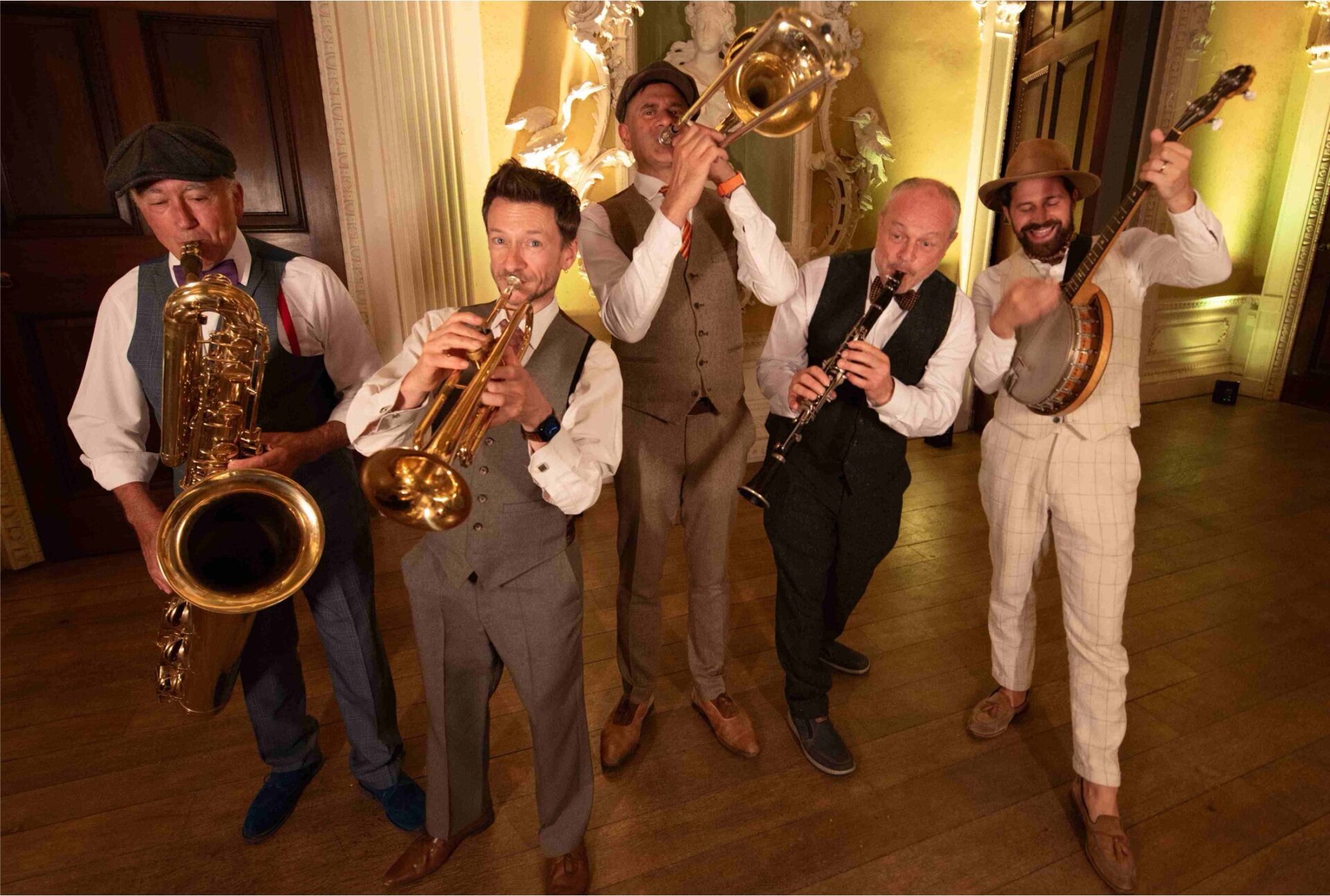 Image showing Doolally Tap playing their instruments